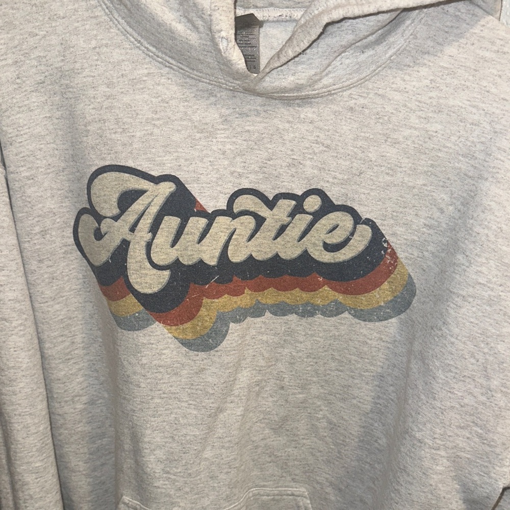 Gray Hoodie with Retro 'Auntie' Design